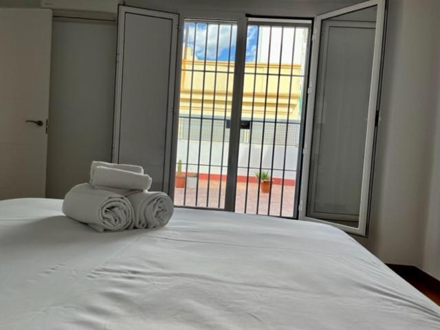 Ti2 Duplex Con Terraza Privada, 120 Metros De La Catedral Apartment Sevilla Bagian luar foto